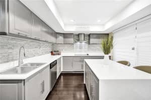 8276 NW 36th St, Sunrise, FL 33351, Sold 03/05/21