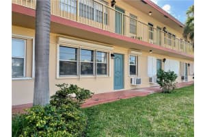 3212 NE 8th Ct, Pompano Beach, FL 33062, Sold 05/21/21