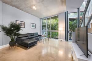 717 SE 12th Ct, Fort Lauderdale, FL 33316, Sold 03/31/21