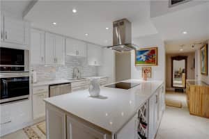 951 De Soto Rd, Boca Raton, FL 33432, Sold 06/08/21