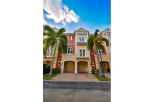 2381 Vintage Dr, Lighthouse Point, FL 33064, Sold 03/19/21