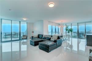 701 N Fort Lauderdale Beach Blvd, Fort Lauderdale, FL 33304, Sold 03/24/21