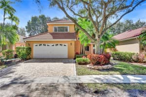10066 NW 2nd St, Plantation, FL 33324, Sold 03/31/21