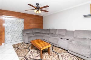 9234 SW 5th St, Boca Raton, FL 33428, Sold 08/06/21