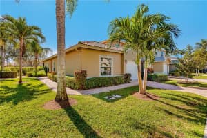 6431 Park Lake Cir, Boynton Beach, FL 33437, Sold 03/19/21
