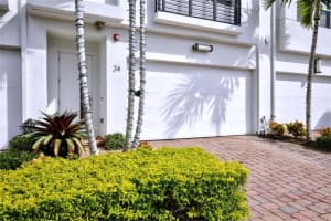 2900 NE 12th Terrace, Fort Lauderdale, FL 33311, Sold 04/23/21