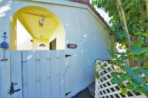 22304 Pineapple Walk Dr, Boca Raton, FL 33433, Sold 03/26/21