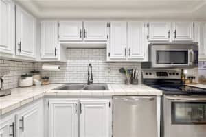 1428 SE 4th Ave, Deerfield Beach, FL 33441, Sold 03/12/21