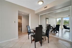 1050 SE 15th St, Fort Lauderdale, FL 33316, Sold 04/29/21