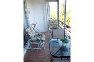 500 NE 14th Ave, Hallandale Beach, FL 33009, Sold 03/30/21