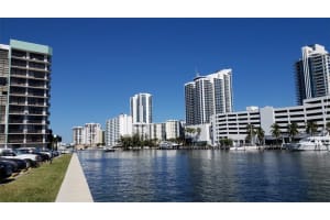 400 Leslie Dr, Hallandale Beach, FL 33009, Sold 04/27/21