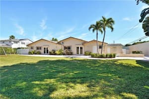 1 St Cloud Ln, Boca Raton, FL 33431, Sold 04/07/21