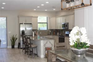 20953 NW 1st Dr, Pembroke Pines, FL 33029, Sold 03/31/21