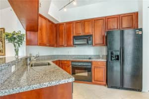 347 N New River Dr E PH 6, Fort Lauderdale, FL 33301, Sold 07/02/21