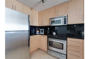 511 SE 5th Ave, Fort Lauderdale, FL 33301, Sold 06/04/21