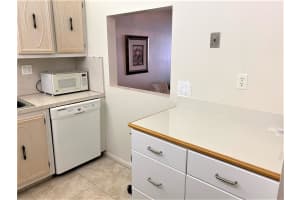 5681 SW 2nd Ct, Margate, FL 33068, Sold 04/26/21