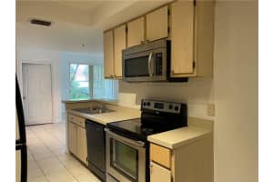 765 SW 148th Ave, Davie, FL 33325, Sold 10/08/21