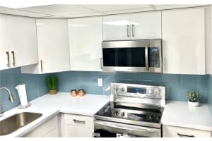 800 West Ave, Miami Beach, FL 33139, Sold 06/03/21