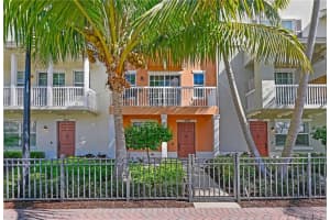 101 SW 2nd Ave, Delray Beach, FL 33444, Sold 04/27/21
