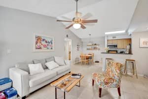 2736 S University Dr, Davie, FL 33328, Sold 03/15/21