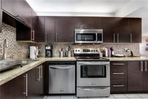 1500 S Ocean Dr #14e, Hollywood, FL 33019, Sold 06/30/21