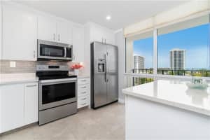 521 N Riverside Dr, Pompano Beach, FL 33062, Sold 03/31/21