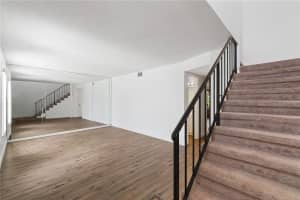 43 Madrid Ln, Davie, FL 33324, Sold 03/26/21