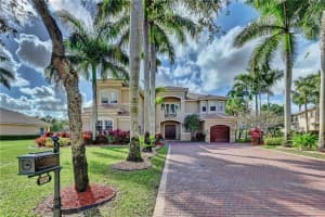 3747 Saratoga Ln, Davie, FL 33328, Sold 04/09/21