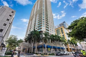 350 SE 2nd St, Fort Lauderdale, FL 33301, Sold 04/29/21