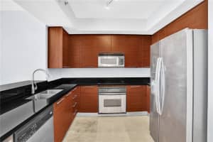350 SE 2nd St, Fort Lauderdale, FL 33301, Sold 04/29/21