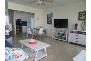 4050 N Ocean Dr, Fort Lauderdale, FL 33308, Sold 04/29/21