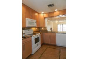 217 W Laurel Dr, Margate, FL 33063, Sold 04/16/21