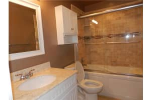 217 W Laurel Dr, Margate, FL 33063, Sold 04/16/21