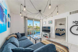 1777 SE 15th St, Fort Lauderdale, FL 33316, Sold 03/12/21