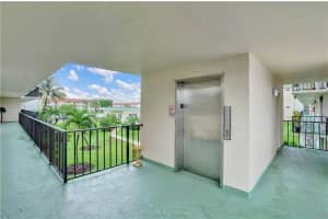 810 SE 7th St, Deerfield Beach, FL 33441, Sold 04/15/21