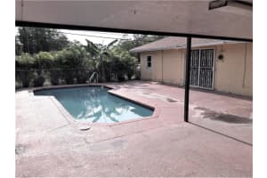16703 Wiltshire Dr E, Loxahatchee, FL 33470, Sold 08/26/21