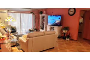 8240 SW 24th St, North Lauderdale, FL 33068, Sold 04/26/21