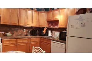 8240 SW 24th St, North Lauderdale, FL 33068, Sold 04/26/21