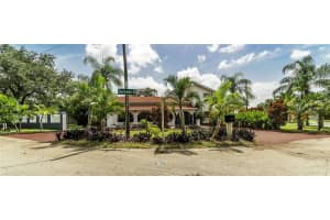 5720 Charleston St, Hollywood, FL 33021, Sold 04/14/21