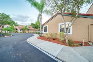 9323 W Sunrise Blvd, Plantation, FL 33322, Sold 03/25/21