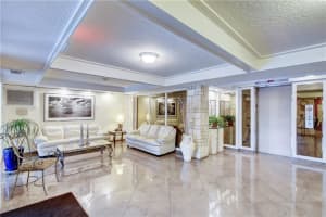 322 Buchanan St, Hollywood, FL 33019, Sold 03/16/21