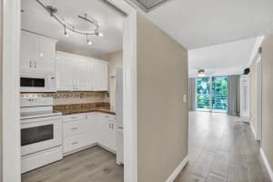 9440 Tangerine Pl, Davie, FL 33324, Sold 04/16/21