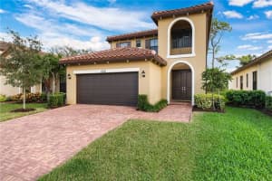 5318 NW 48 Ln, Lauderhill, FL 33319, Sold 04/09/21