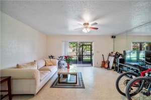 6443 Boca Cir, Boca Raton, FL 33433, Sold 04/22/21