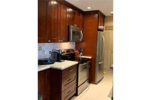 400 N Riverside Dr # 110, Pompano Beach, FL 33062, Sold 06/08/21