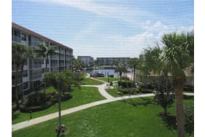 900 Dogwood Dr, Delray Beach, FL 33483, Sold 04/14/21