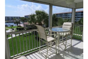 900 Dogwood Dr, Delray Beach, FL 33483, Sold 04/14/21