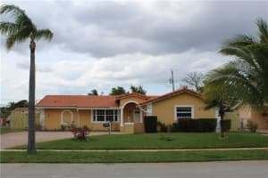 629 Clear Lake Ave, West Palm Beach, FL 33401, Sold 05/10/21