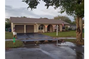 10315 SW 50th Ct, Cooper City, FL 33328, Sold 04/22/21