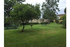 5162 NE 6th Ave, Oakland Park, FL 33334, Sold 02/17/22